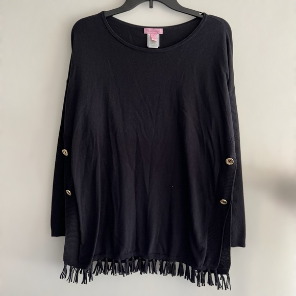 Lilly Pulitzer Sweaters - Lilly Pulitzer Navy Blue Fringe Hem Sweater Size S Gold Button Detail Preppy
